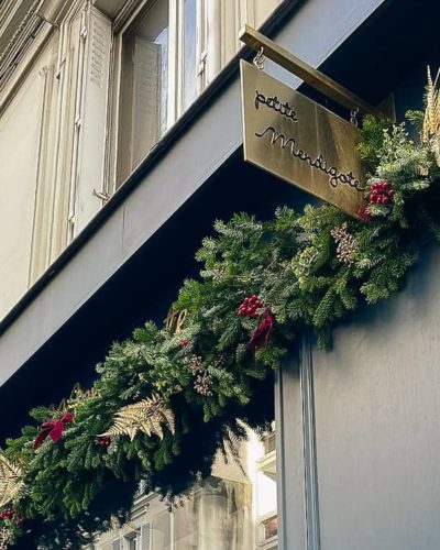 Petite Mendigote - Végétalisation en sapin frais à l'occasion des fêtes de fin d'année pour les 10 boutiques dans toute la France. - Kaki Paris