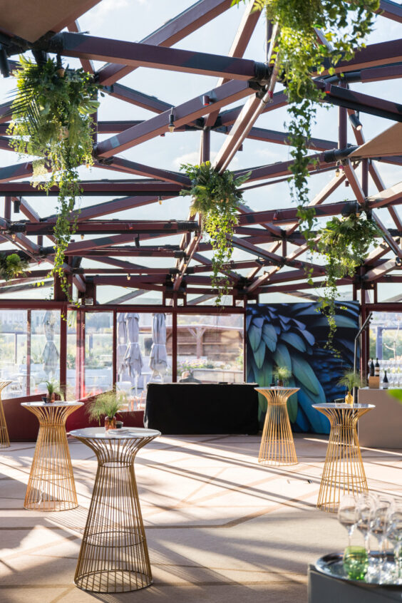 Les Ombres - Kaki Paris