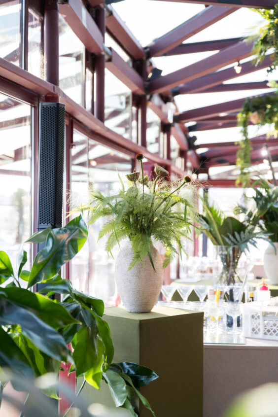 Les Ombres - Kaki Paris