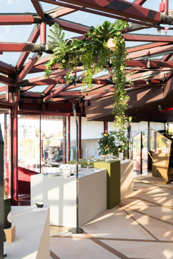 Les Ombres - Kaki Paris